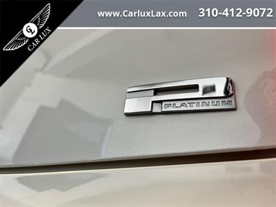 2014 Cadillac XTS Platinum Collection   - Photo 9 - Lennox, CA 90304