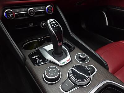 2021 Alfa Romeo Giulia Ti   - Photo 20 - Lennox, CA 90304