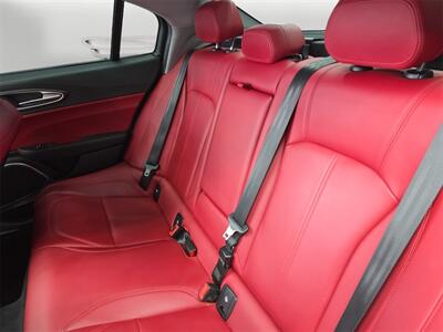 2021 Alfa Romeo Giulia Ti   - Photo 12 - Lennox, CA 90304