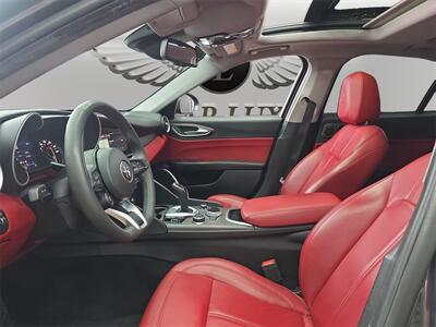 2021 Alfa Romeo Giulia Ti   - Photo 9 - Lennox, CA 90304