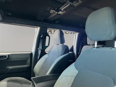 2022 Ford Bronco - Photo 8 - Lennox, CA 90304