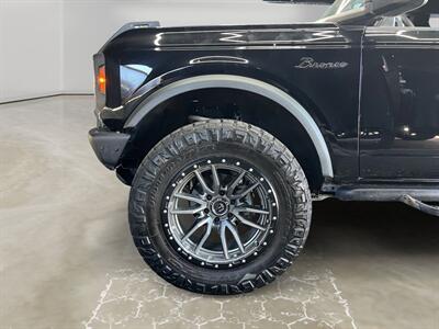 2022 Ford Bronco - Photo 13 - Lennox, CA 90304