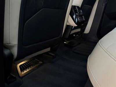 2023 BMW iX xDrive50   - Photo 36 - Lennox, CA 90304