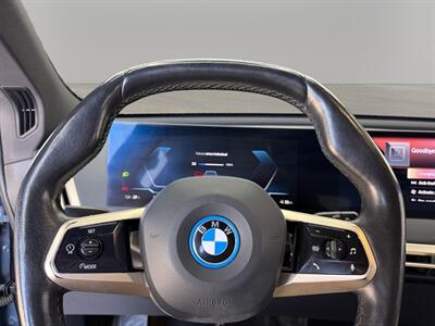 2023 BMW iX xDrive50   - Photo 22 - Lennox, CA 90304
