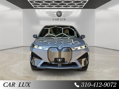 2023 BMW iX xDrive50   - Photo 8 - Lennox, CA 90304