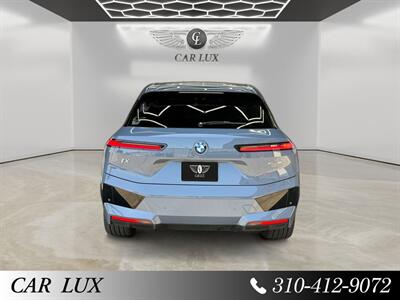 2023 BMW iX xDrive50   - Photo 4 - Lennox, CA 90304