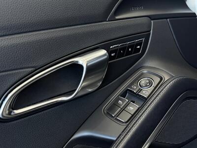 2015 Porsche 911 Carrera   - Photo 20 - Lennox, CA 90304