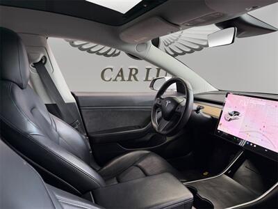 2020 Tesla Model 3 Long Range - Photo 14 - Lennox, CA 90304