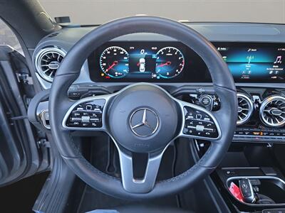 2022 Mercedes-Benz CLA CLA 250   - Photo 10 - Lennox, CA 90304