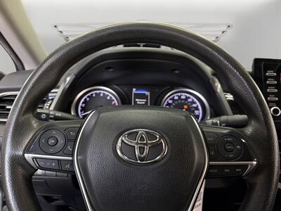 2021 Toyota Camry LE - Photo 19 - Lennox, CA 90304