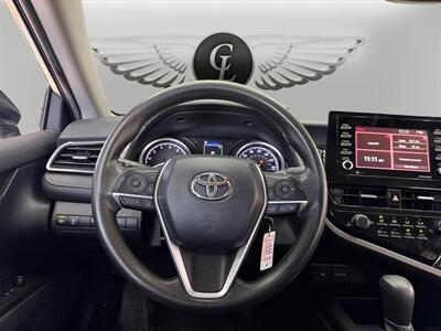 2021 Toyota Camry LE - Photo 12 - Lennox, CA 90304
