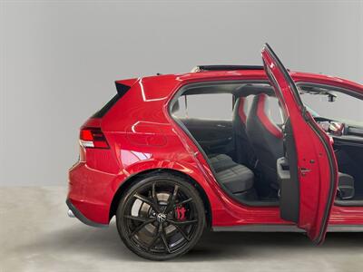 2024 Volkswagen Golf GTI SE - Photo 28 - Lennox, CA 90304