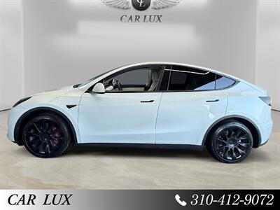 2022 Tesla Model Y Long Range   - Photo 2 - Lennox, CA 90304
