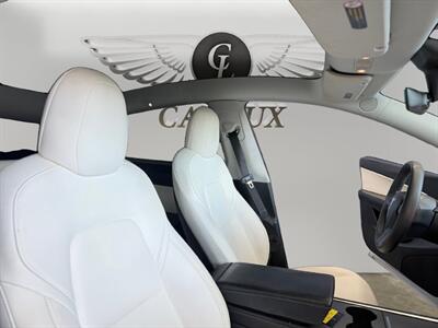 2022 Tesla Model Y Long Range   - Photo 13 - Lennox, CA 90304