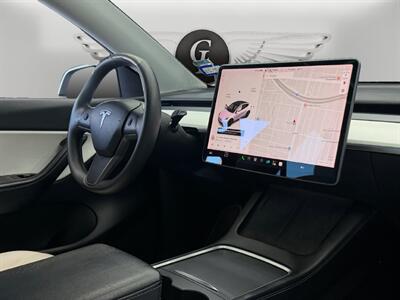 2022 Tesla Model Y Long Range   - Photo 15 - Lennox, CA 90304