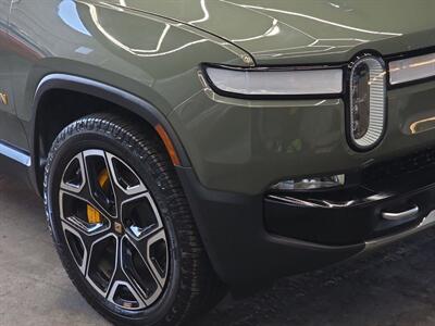 2022 Rivian R1S Launch Edition   - Photo 20 - Lennox, CA 90304