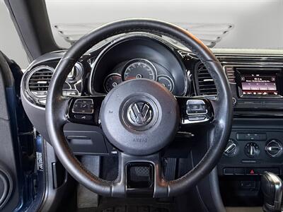 2019 Volkswagen Beetle-Classic 2.0T S   - Photo 12 - Lennox, CA 90304