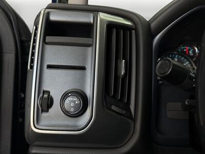 2018 Chevrolet Silverado 1500 LT LT1 - Photo 17 - Lennox, CA 90304