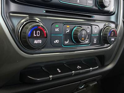 2018 Chevrolet Silverado 1500 LT LT1 - Photo 20 - Lennox, CA 90304