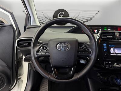 2019 Toyota Prius XLE - Photo 12 - Lennox, CA 90304