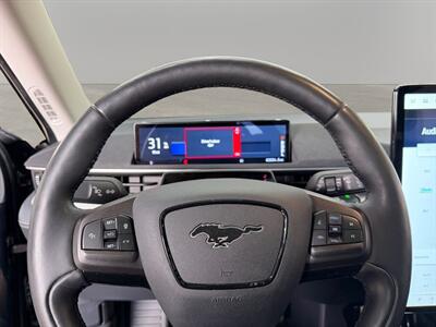 2022 Ford Mustang Mach-E California Route 1   - Photo 20 - Lennox, CA 90304