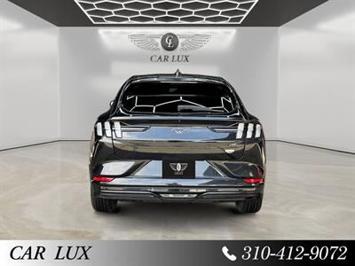 2022 Ford Mustang Mach-E California Route 1   - Photo 4 - Lennox, CA 90304