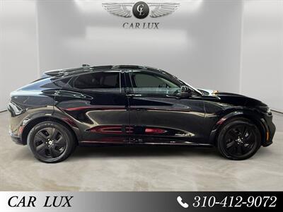 2022 Ford Mustang Mach-E California Route 1   - Photo 6 - Lennox, CA 90304