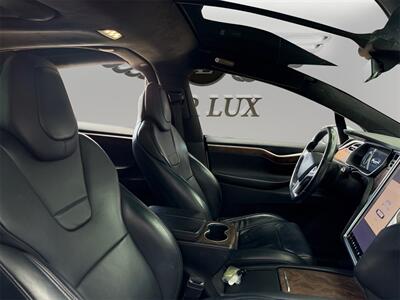 2017 Tesla Model X 100D   - Photo 14 - Lennox, CA 90304