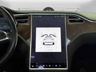 2017 Tesla Model X 100D   - Photo 11 - Lennox, CA 90304