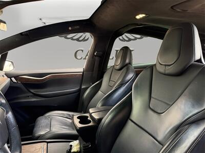 2017 Tesla Model X 100D   - Photo 9 - Lennox, CA 90304