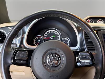 2013 Volkswagen Beetle Convertible 2.0 TSi   - Photo 20 - Lennox, CA 90304