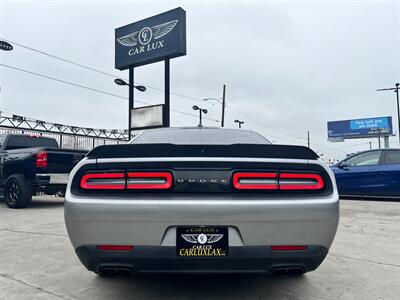 2017 Dodge Challenger SXT Plus   - Photo 9 - Lennox, CA 90304