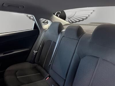 2019 Kia Optima LX - Photo 13 - Lennox, CA 90304