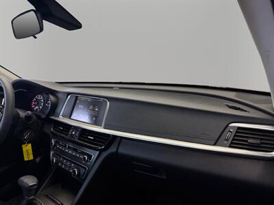 2019 Kia Optima LX - Photo 15 - Lennox, CA 90304