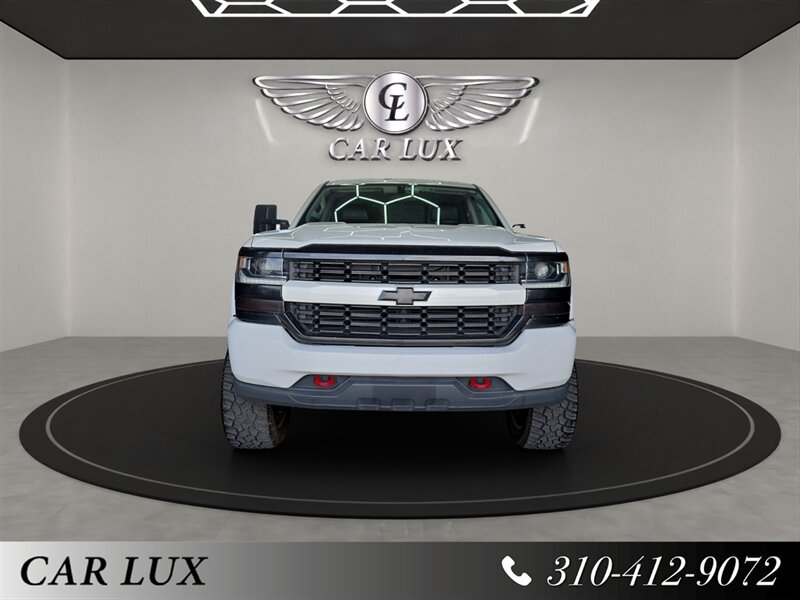 2018 Chevrolet Silverado 1500 Custom  