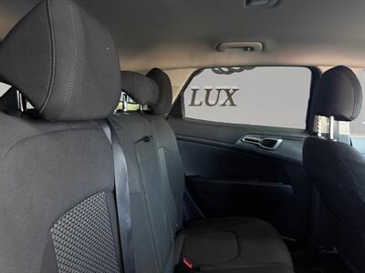 2023 Kia Sportage LX - Photo 13 - Lennox, CA 90304