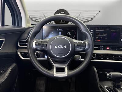 2023 Kia Sportage LX - Photo 12 - Lennox, CA 90304
