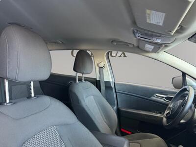 2023 Kia Sportage LX - Photo 14 - Lennox, CA 90304