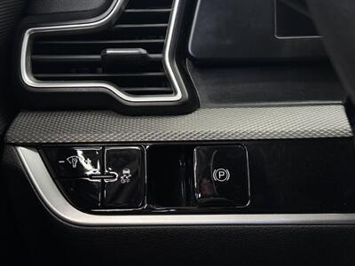 2023 Kia Sportage LX - Photo 17 - Lennox, CA 90304