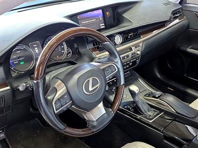 2017 Lexus ES 300h 300h   - Photo 15 - Lennox, CA 90304