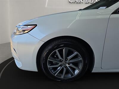 2017 Lexus ES 300h 300h   - Photo 20 - Lennox, CA 90304