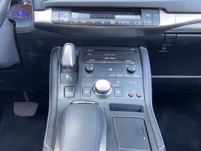 2014 Lexus CT 200h   - Photo 13 - Lennox, CA 90304