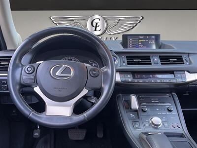 2014 Lexus CT 200h   - Photo 12 - Lennox, CA 90304