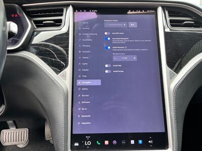 2018 Tesla Model S 75D   - Photo 28 - Lennox, CA 90304