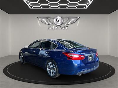 2016 Nissan Altima 2.5 SR   - Photo 4 - Lennox, CA 90304