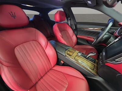2020 Maserati Ghibli   - Photo 32 - Lennox, CA 90304
