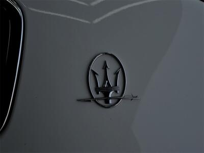 2020 Maserati Ghibli   - Photo 26 - Lennox, CA 90304