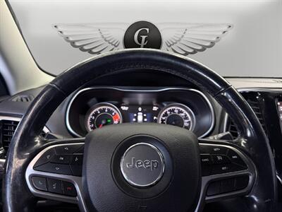 2019 Jeep Cherokee Limited   - Photo 18 - Lennox, CA 90304