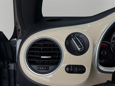 2019 Volkswagen Beetle-Classic 2.0T Final Edition SEL - Photo 26 - Lennox, CA 90304