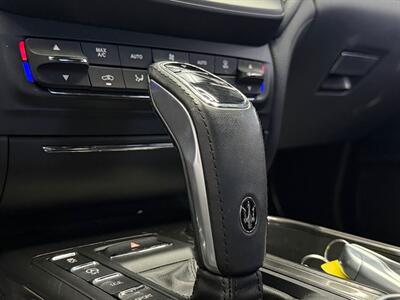 2019 Maserati Ghibli - Photo 19 - Lennox, CA 90304